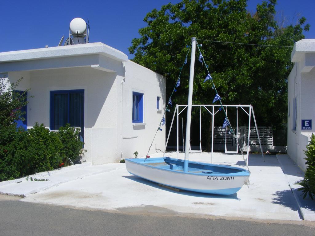 Flokkas Hotel Apartments Protaras Exterior photo