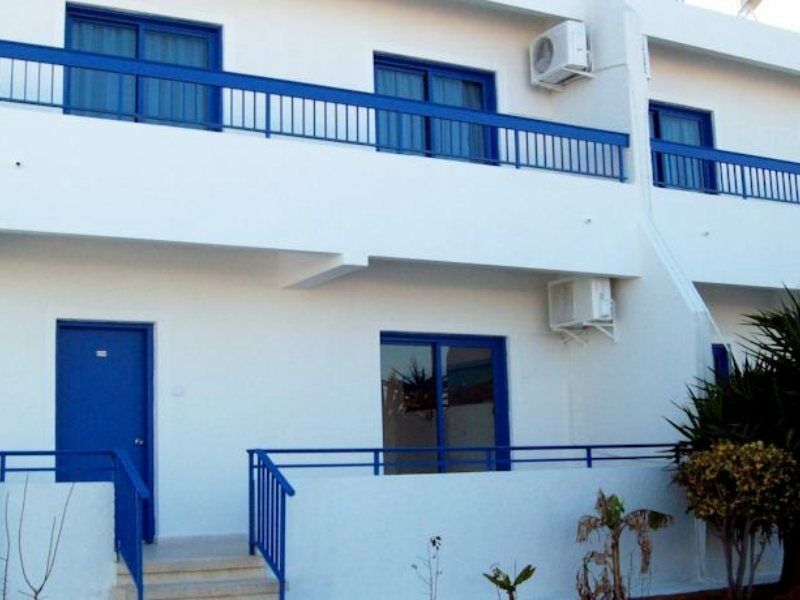Flokkas Hotel Apartments Protaras Exterior photo